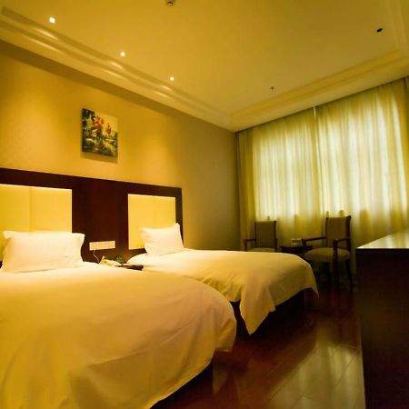 Greentree Inn Beijing Yanqing District Gaota Road Express Hotel Экстерьер фото